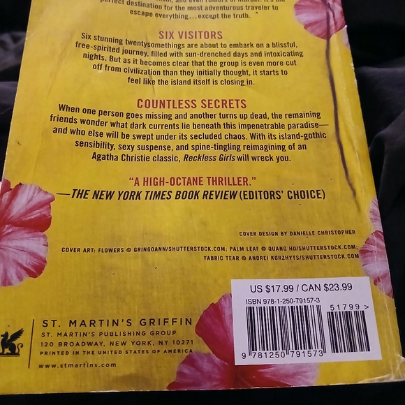 Reckless Girls Novel by Rachel Hawkins - Picture 3 of 4